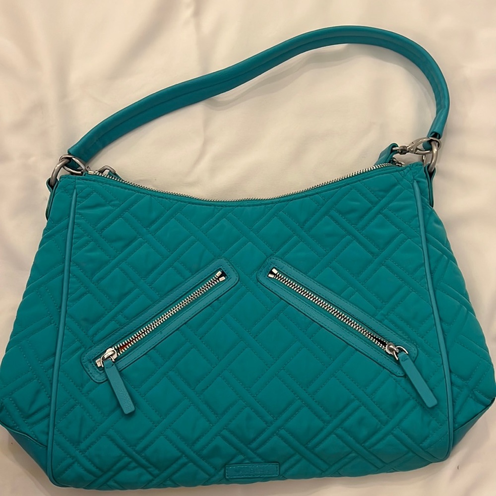 Vera Bradley Vivian Hobo Bag in Turquoise Sea. NWT